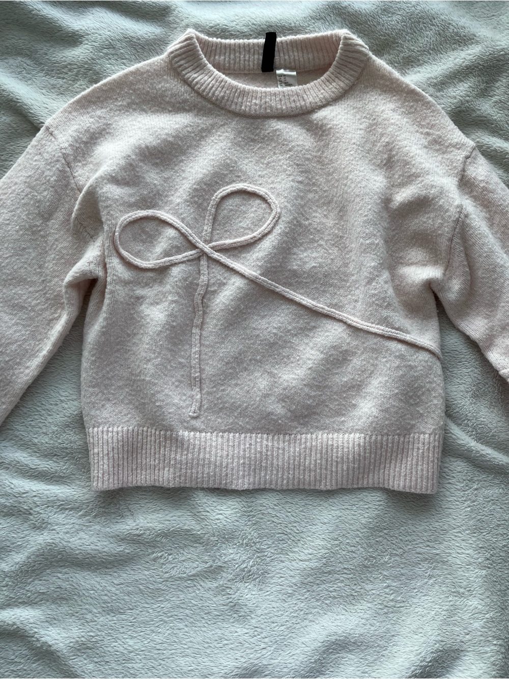 ⊹ ࣪ ˖ ໒꒱ Coquette pink bow knit sweater